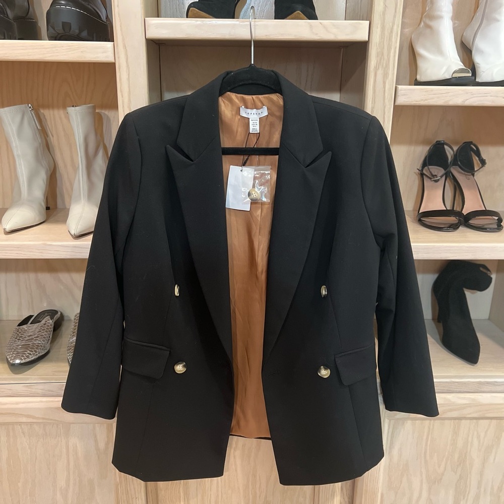 NWT black blazer